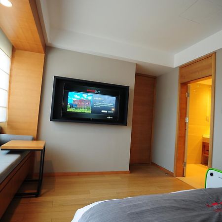 Intercity Hotel تشينغداو المظهر الخارجي الصورة